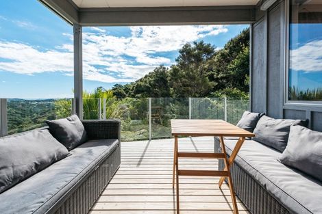 Photo of property in 142 Waiheke Road, Waiheke Island, 1971