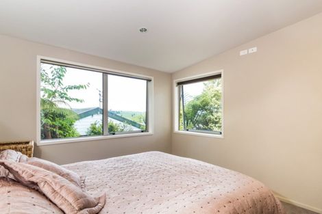 Photo of property in 33 Shera Street, Acacia Bay, Taupo, 3330