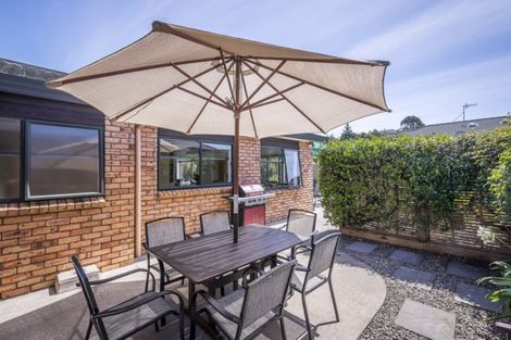 Photo of property in 1 Jeannie Way, Waikanae Beach, Waikanae, 5036