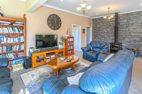 Photo of property in 135 Hauraki Road, Coromandel, 3506