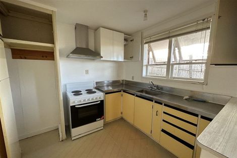 Photo of property in 140a Golf Road, Titirangi, Auckland, 0600