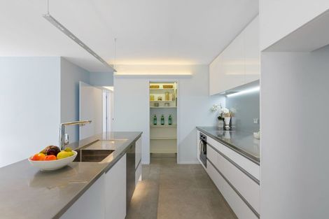 Photo of property in 1/64 Hewitts Road, Merivale, Christchurch, 8014