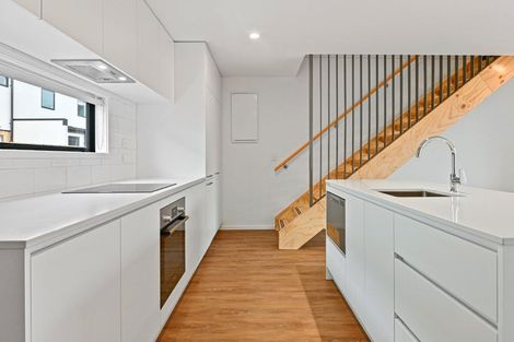 Photo of property in 4/45 Division Street, Riccarton, Christchurch, 8041