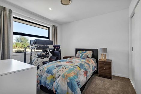 Photo of property in 123 Princess Street, Waitara, 4383