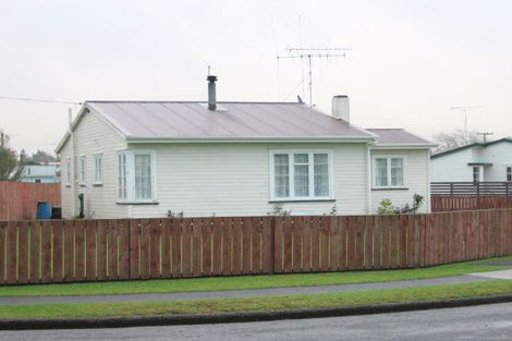 Photo of property in 22 Torphin Crescent, Tokoroa, 3420
