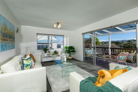 Photo of property in 7 Seabar Place, Glen Eden, Auckland, 0602