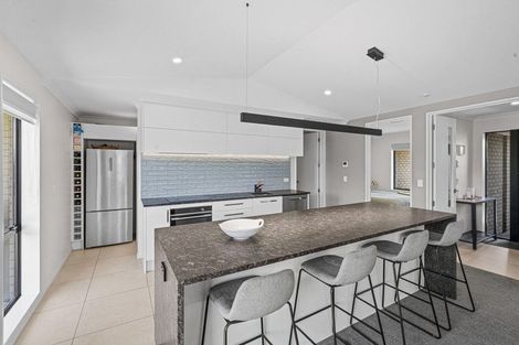 Photo of property in 123 Prestons Park Drive, Marshland, Christchurch, 8083