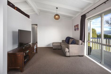 Photo of property in 4 Stemhead Lane, Whitby, Porirua, 5024