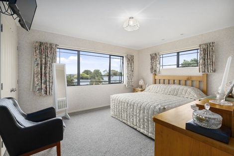 Photo of property in 3 Hillview Place, Feilding, 4702