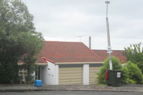 Photo of property in 26b Tower Hill, Stanmore Bay, Whangaparaoa, 0930