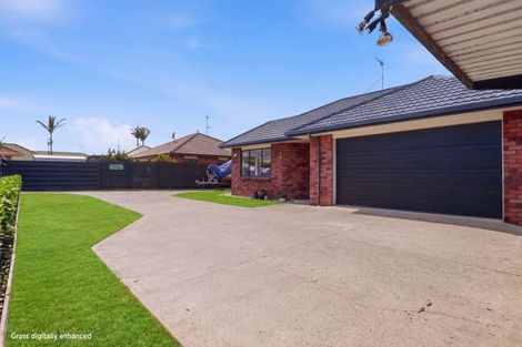 Photo of property in 19 Lantana Place, Mount Maunganui, 3116