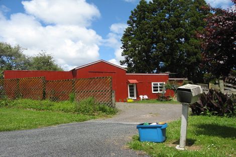 Photo of property in 53 Farrand Road, Kumeu, 0891