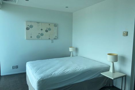 Photo of property in Sentinel Apartments, 2202/3 Northcroft Street, Takapuna, Auckland, 0622