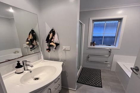 Photo of property in 80 Queens Avenue, Frankton, Hamilton, 3204