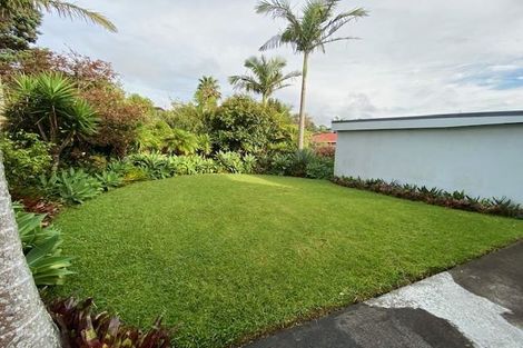Photo of property in 35 Redwing Street, Browns Bay, Auckland, 0630