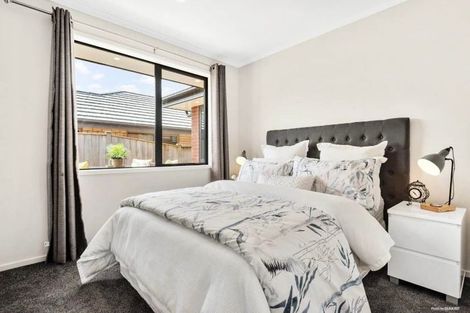 Photo of property in 12 Huamanu Street, Pukekohe, 2120