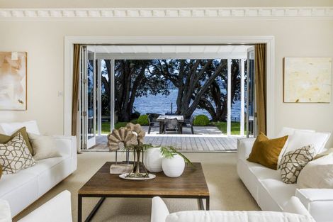 Photo of property in 33 Cheltenham Road, Devonport, Auckland, 0624