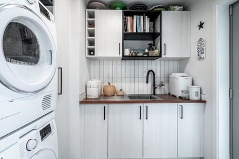 Photo of property in 1 Moray Crescent, Grasmere, Invercargill, 9810