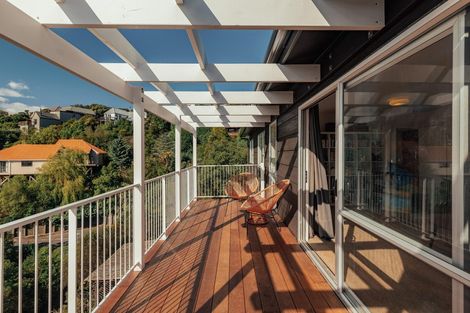 Photo of property in 16 Osmond Lane, Mount Pleasant, Christchurch, 8081