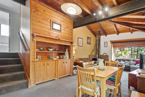 Photo of property in 58 D'oyly Drive, Stanmore Bay, Whangaparaoa, 0932