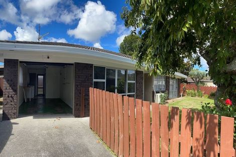 Photo of property in 2/8 Parera Place, Papatoetoe, Auckland, 2025
