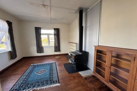 Photo of property in 14 Kiwi Road, Taihape, 4720