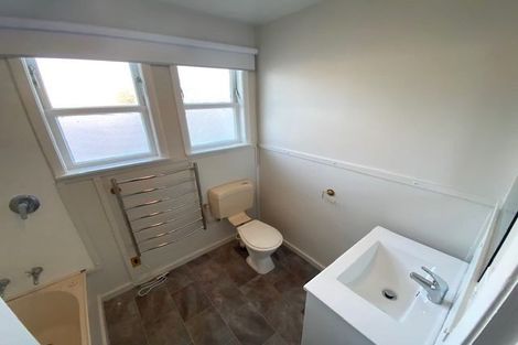 Photo of property in 204 George Street, Stokes Valley, Lower Hutt, 5019