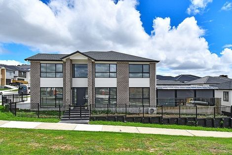 Photo of property in 1 Aklander Rise, Flat Bush, Auckland, 2019