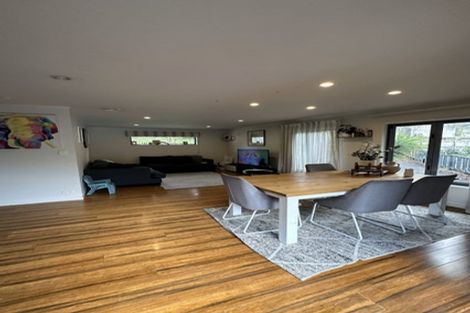 Photo of property in 1/14 Halder Place, Torbay, Auckland, 0632