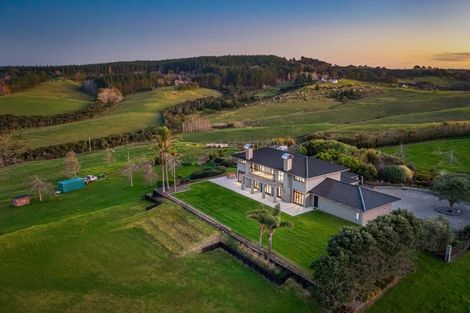 Photo of property in 141 Valley Road, Waitoki, Kaukapakapa, 0871