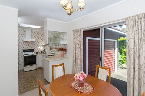 Photo of property in 1/2 Poseidon Place, Half Moon Bay, Auckland, 2012