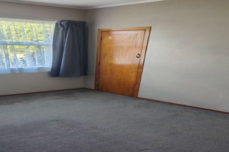 Photo of property in 2 Pandora Place, Pakuranga, Auckland, 2010
