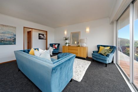 Photo of property in 12 Sunnylaw Place, Glen Eden, Auckland, 0602