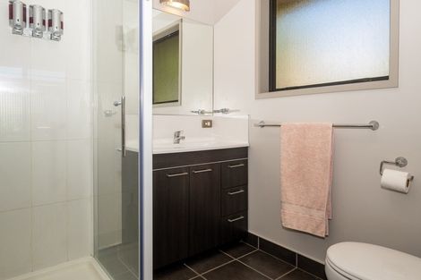 Photo of property in 26 Weka Place, Picton, 7220