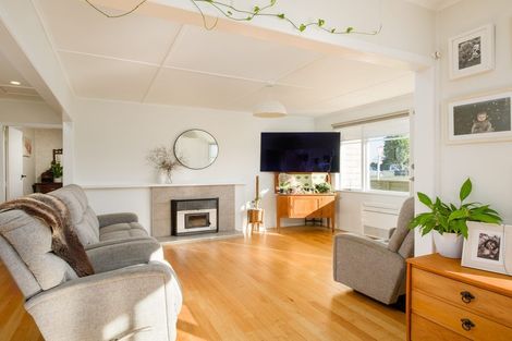 Photo of property in 1 Kiwi Street, Makaraka, Gisborne, 4010