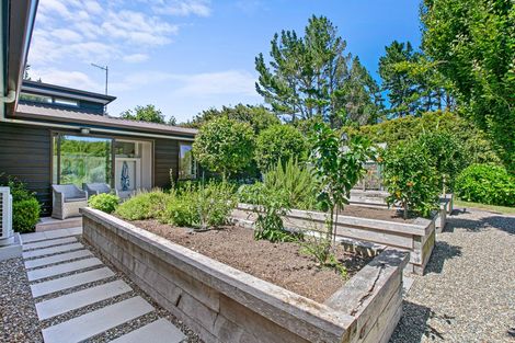 Photo of property in 36 Manutahi Road, Hillsborough, New Plymouth, 4372