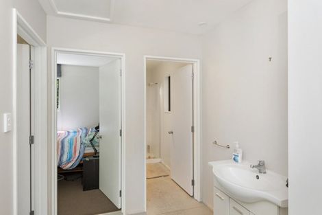 Photo of property in 8 Westmont Street, Ilam, Christchurch, 8041