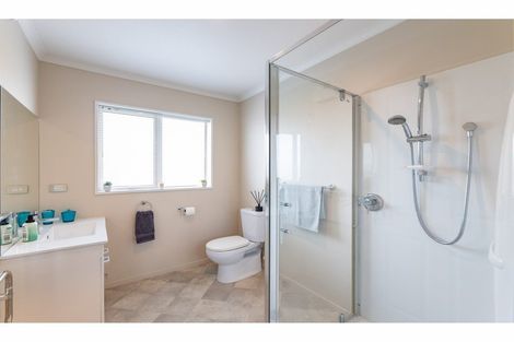 Photo of property in 3 Reeves Road, Rangiora, 7400