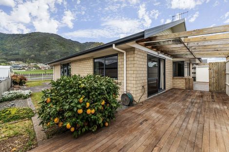 Photo of property in 247 Whitaker Street, Te Aroha, 3320