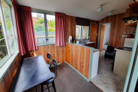 Photo of property in 3 Esplanade, Kaka Point, 9271