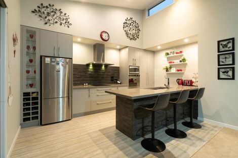 Photo of property in 51 Kohekohe Road, Papamoa Beach, Papamoa, 3118