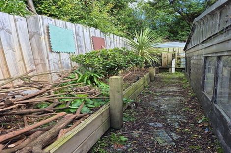 Photo of property in 185 Brockville Road, Brockville, Dunedin, 9011