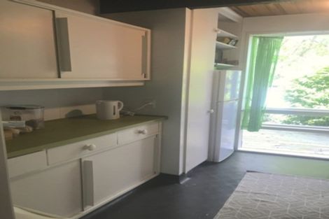 Photo of property in 28b Ranelagh Street, Karori, Wellington, 6012