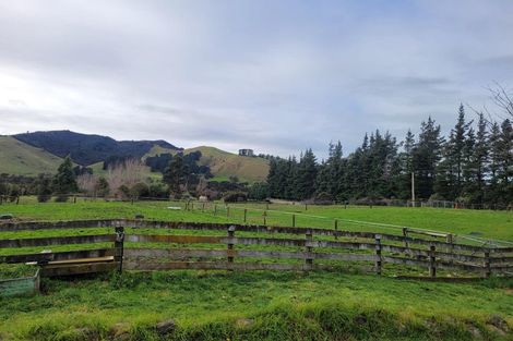 Photo of property in 137 Bucks Road, Tauwharenikau, Featherston, 5773