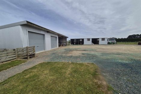 Photo of property in 656a Ryal Bush-wallacetown Road, Wallacetown, Invercargill, 9874