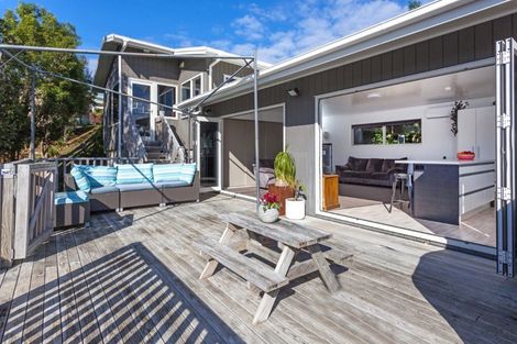 Photo of property in 106 Tukere Drive, Whangamata, 3620