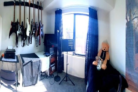 Photo of property in 21 Hawk Place, Welcome Bay, Tauranga, 3112