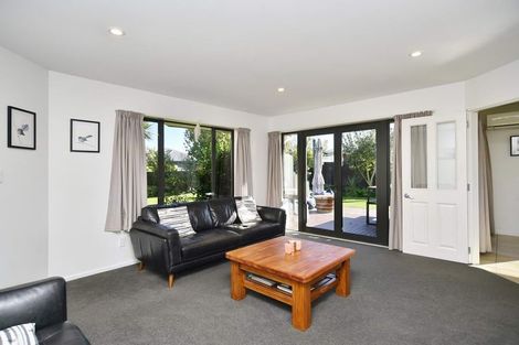 Photo of property in 9 Parkinson Place, Woodend, 7610