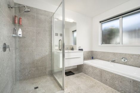 Photo of property in 5 Holyoake Terrace, Omokoroa, 3114