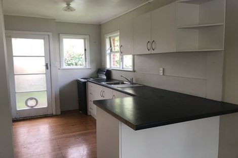 Photo of property in 2/402 Fergusson Drive, Heretaunga, Upper Hutt, 5018